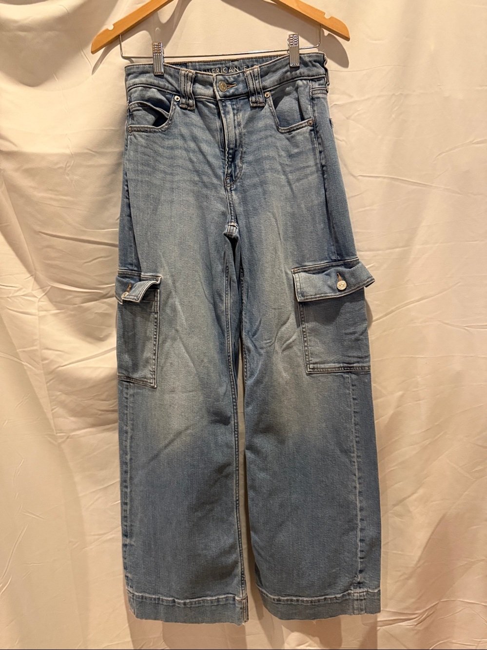 American Eagle Outfitters Light Blue Relaxed Cargo Jeans